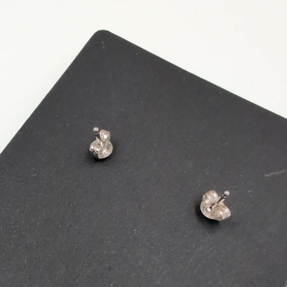 Elegant BR KRN Vintage-Inspired Square Pave Earrings